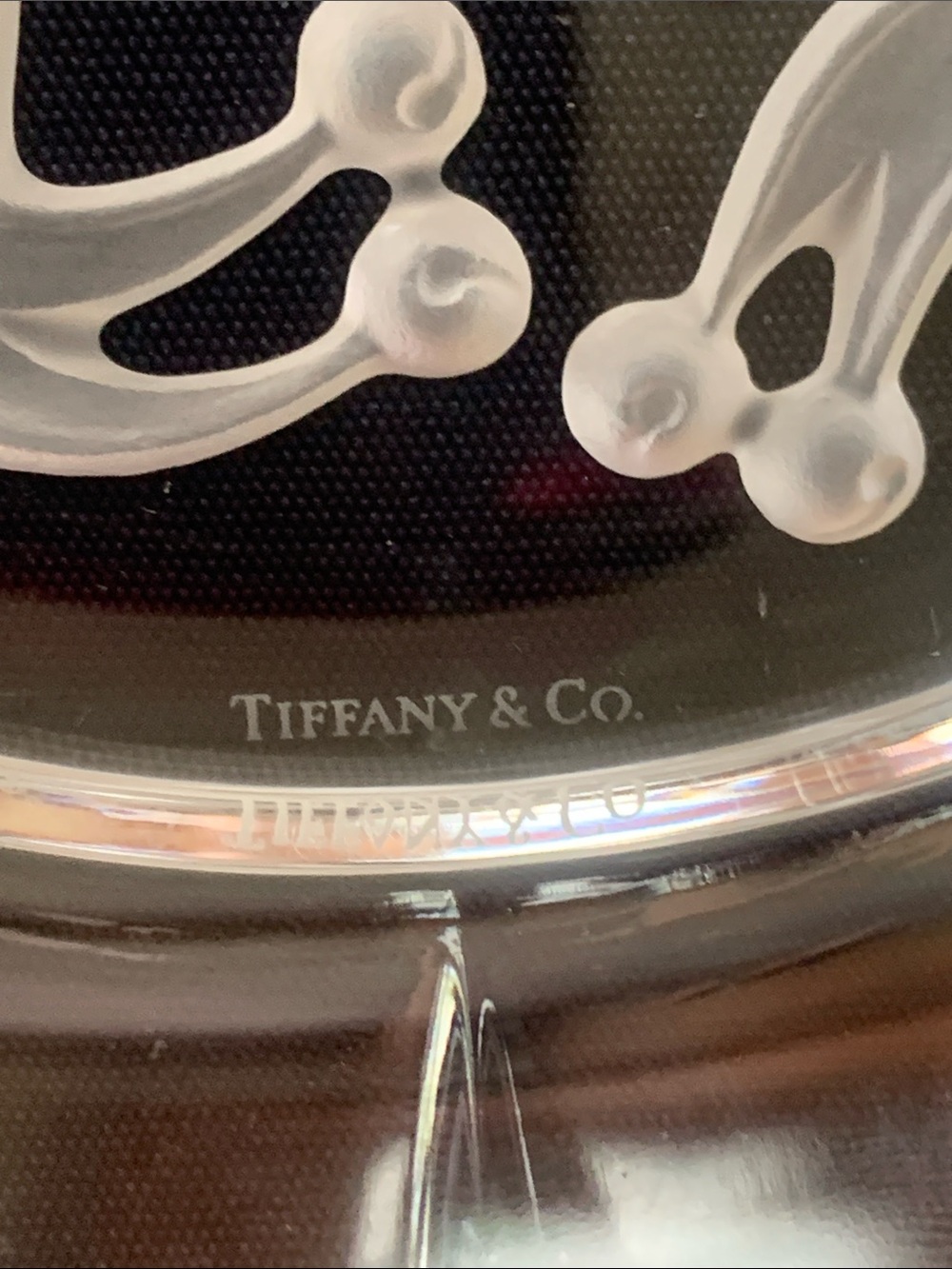 Tiffany & Co. Clear Etched Glass Serving Bowl holiday Christmas garland rare 712 - Picture 7 of 7